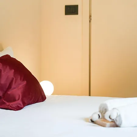 Gioberti House Apartman *
