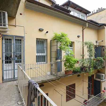 Gioberti House Apartman *